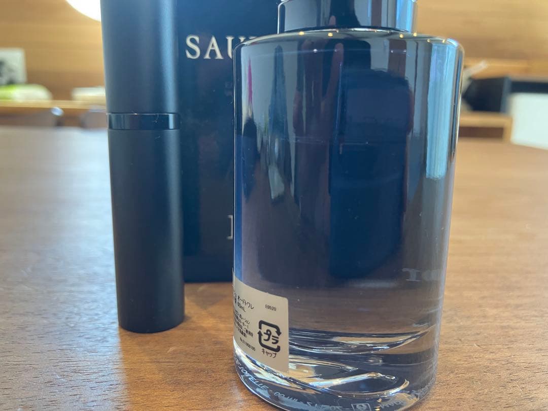 Dior Sauvage Eau de Toilette アトマイザー付