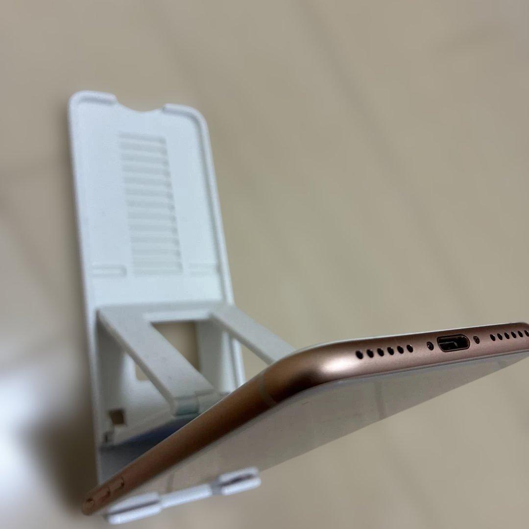 iPhone8 美品　64GB ピンクゴールド バッテリー82%
