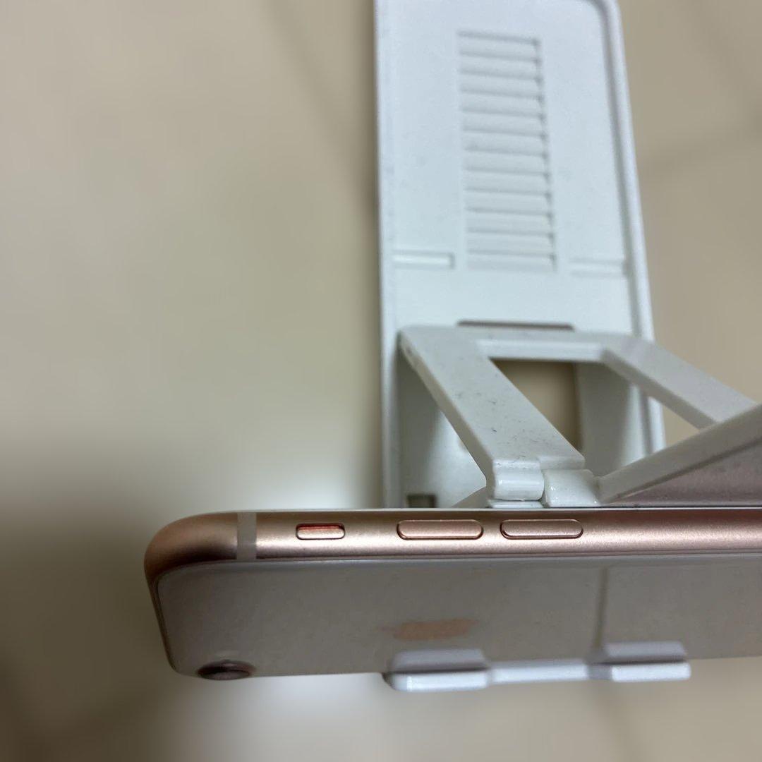 iPhone8 美品　64GB ピンクゴールド バッテリー82%