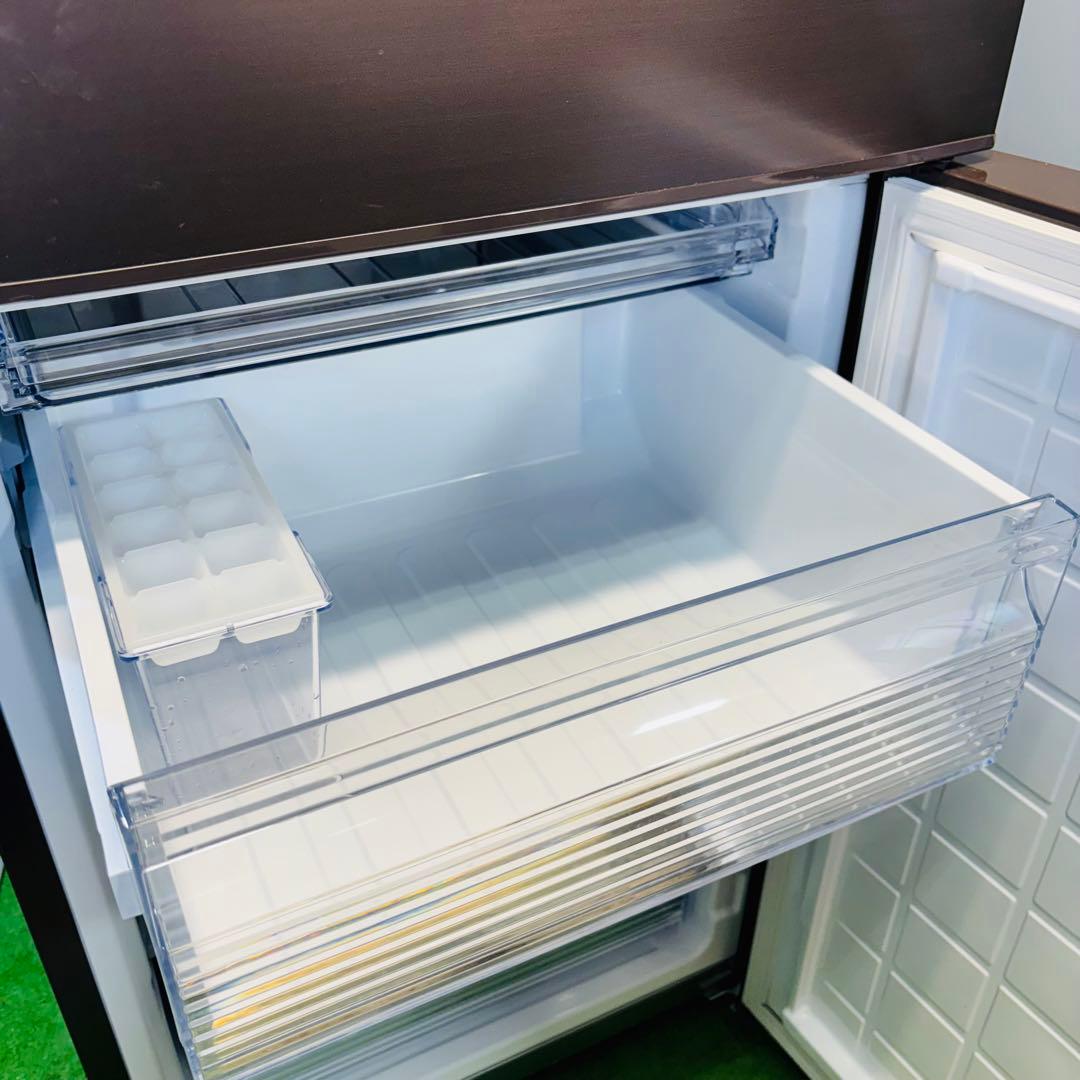 美品 22年製 280L 冷蔵庫 大きめ おしゃれ シャープ【地域限定配送無料】
