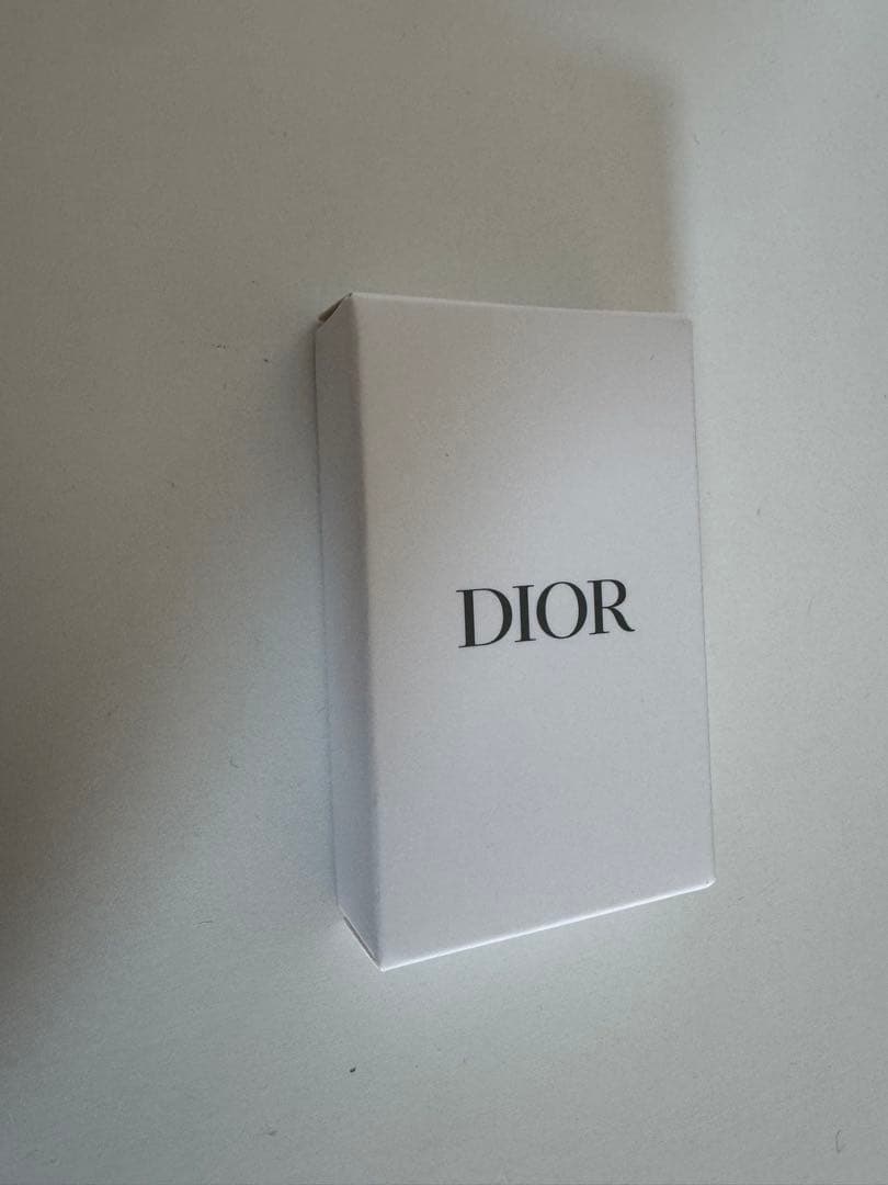 正規品　ディオール　Dior ノベルティ コンパクトミラー　スマホスタンド