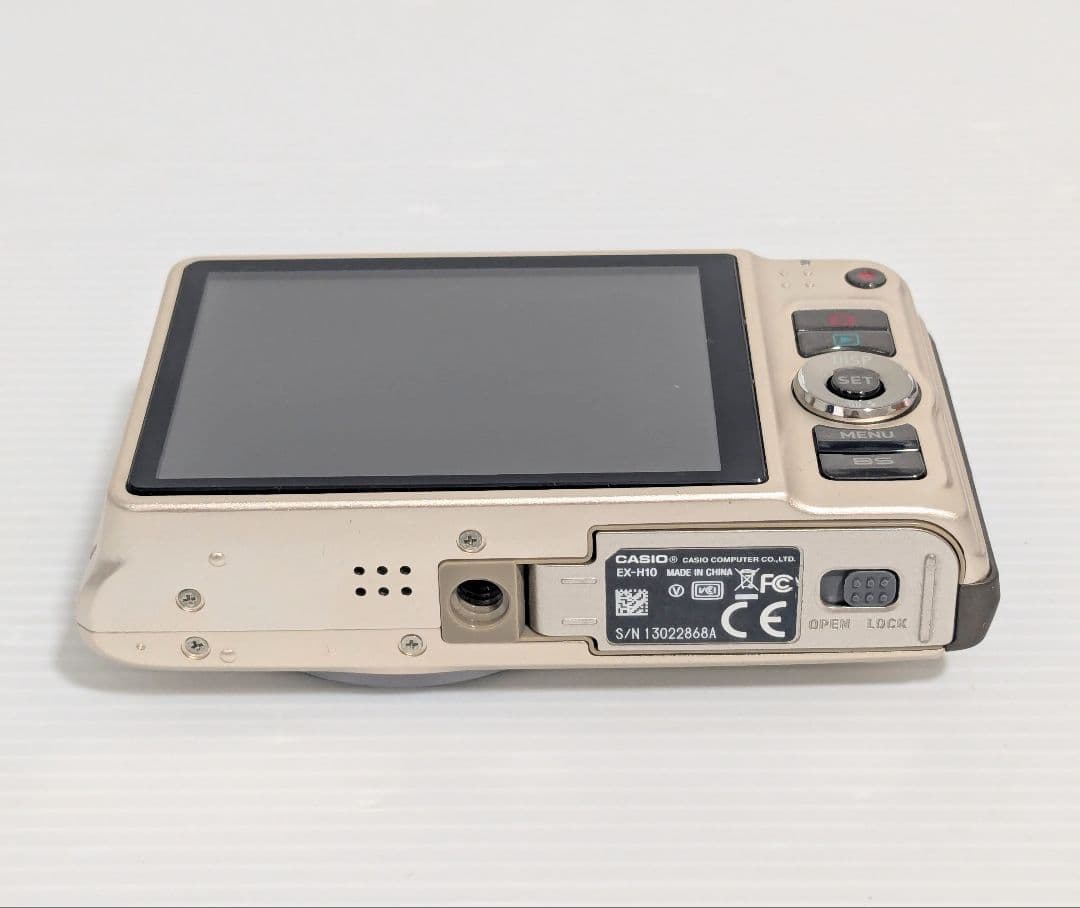 美品　CASIO　カシオ　 EXILIM EX-H10 エクシリム　ゴールド
