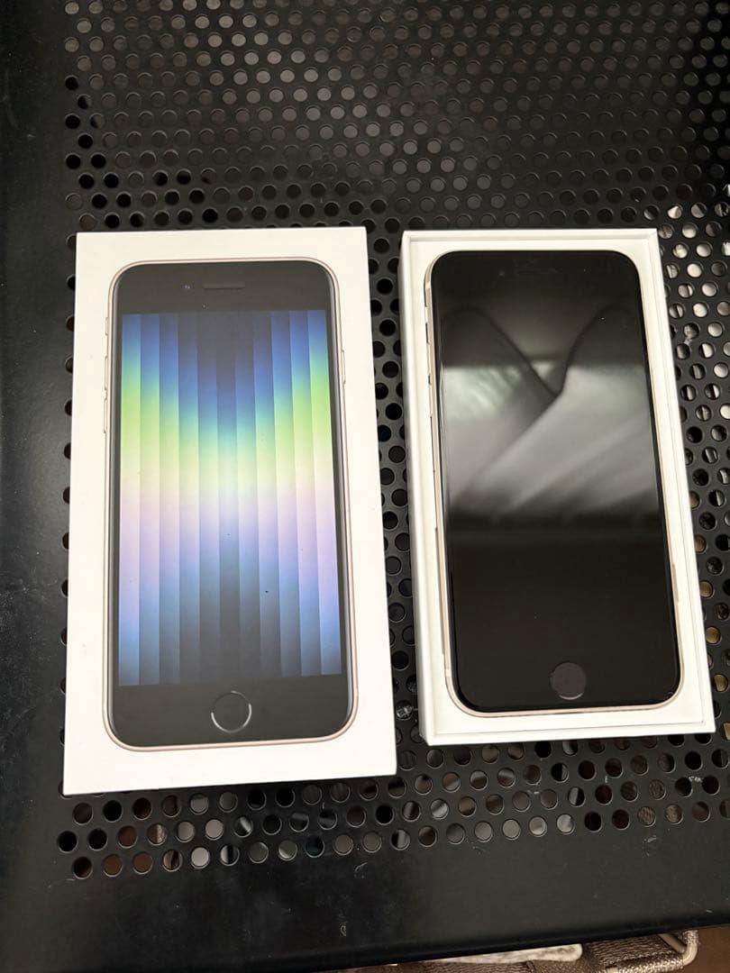 iPhone SE (第3世代) 64GB ホワイト 箱付き