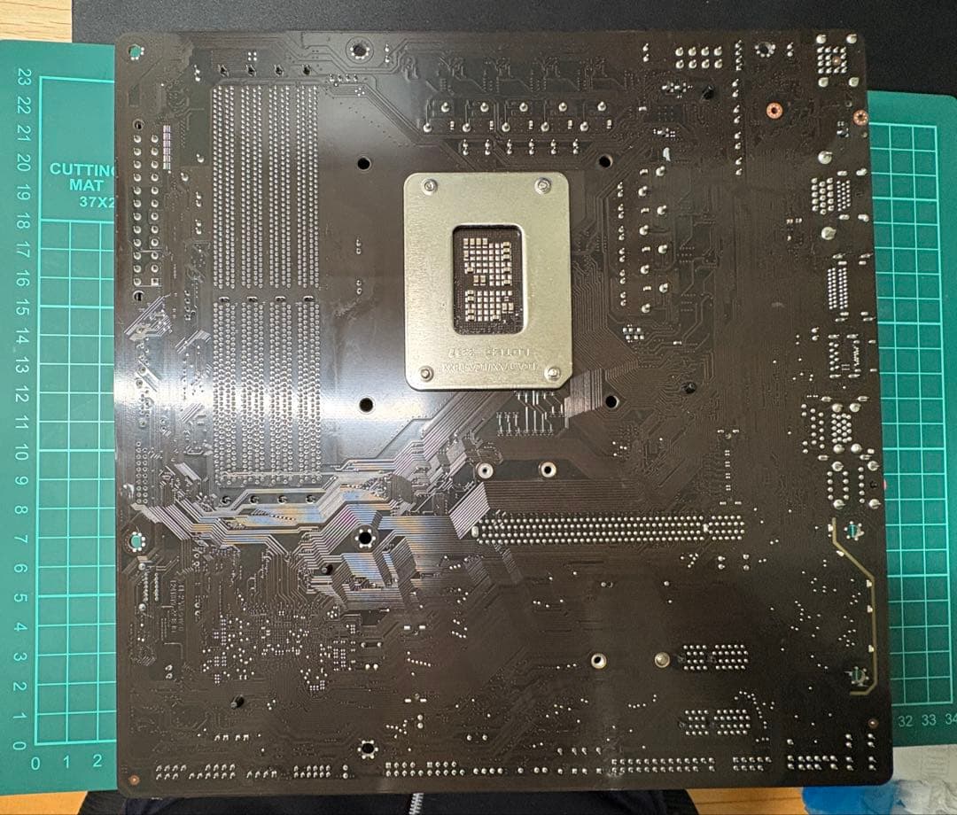 【動作確認済み 付属品完品】GIGABYTE B660M DS3H DDR4