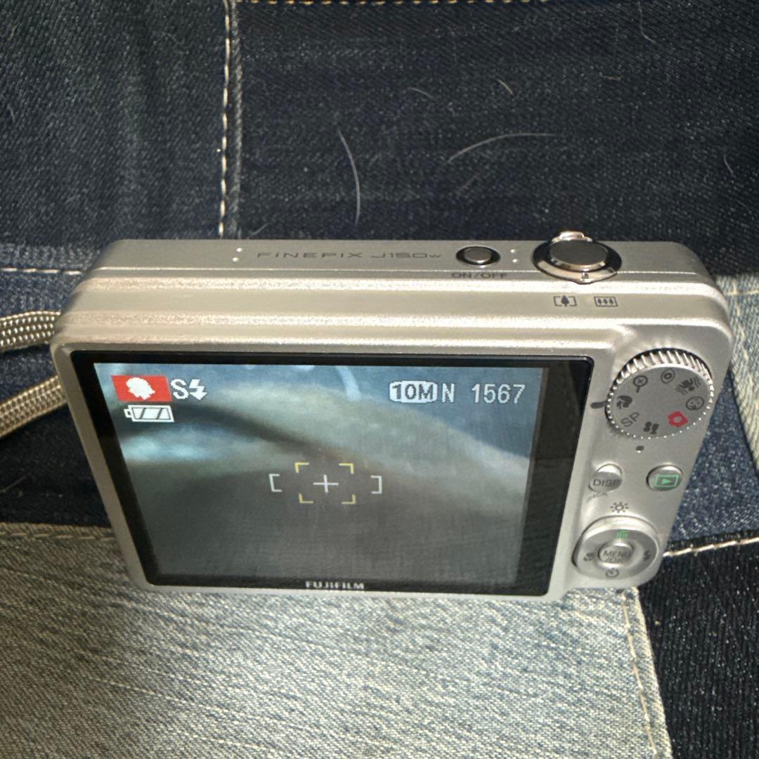 FUJIFILM FINEPIX J150W 本体
