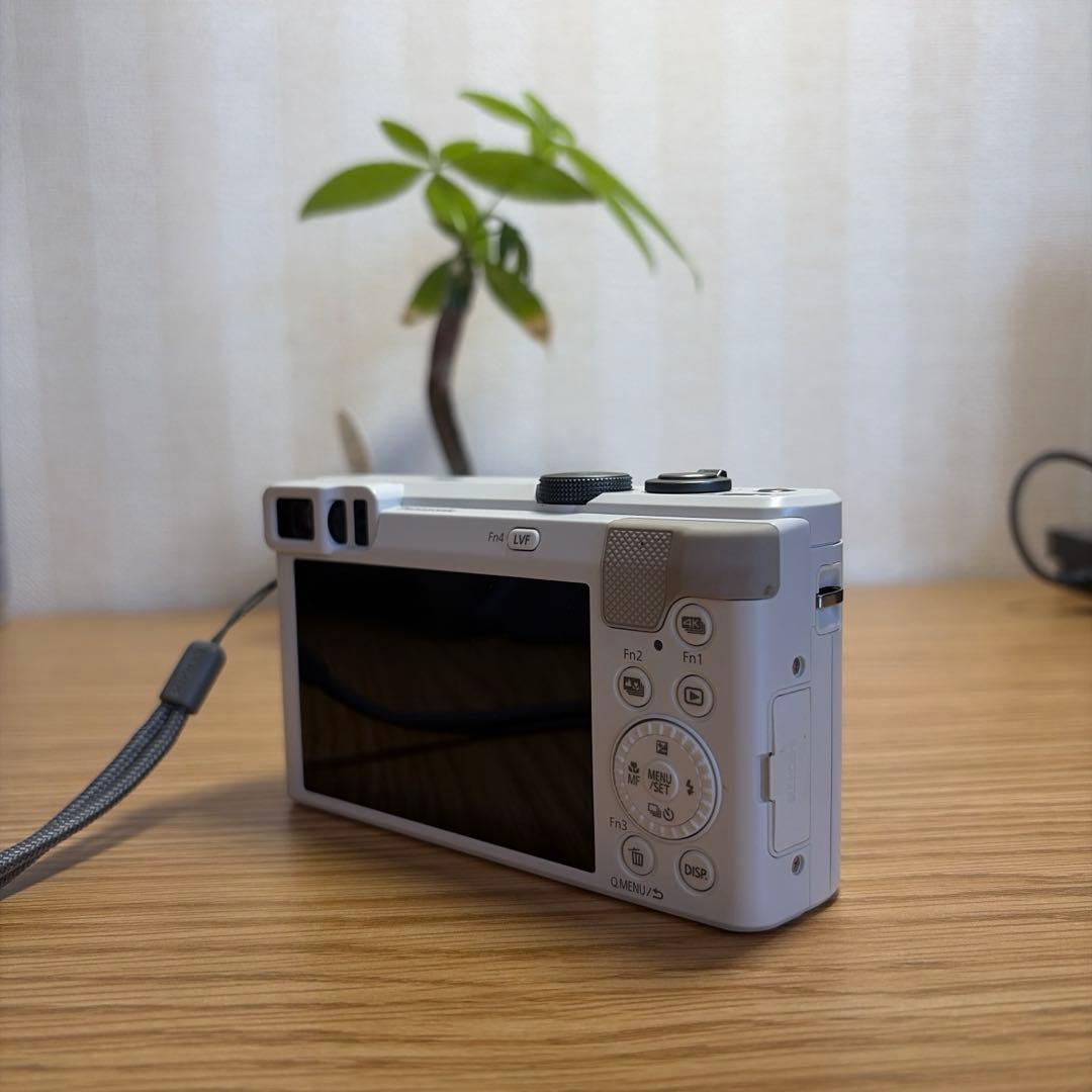 【美品】Panasonic LUMIX DMC-TZ85 動作確認済　4Kカメラ