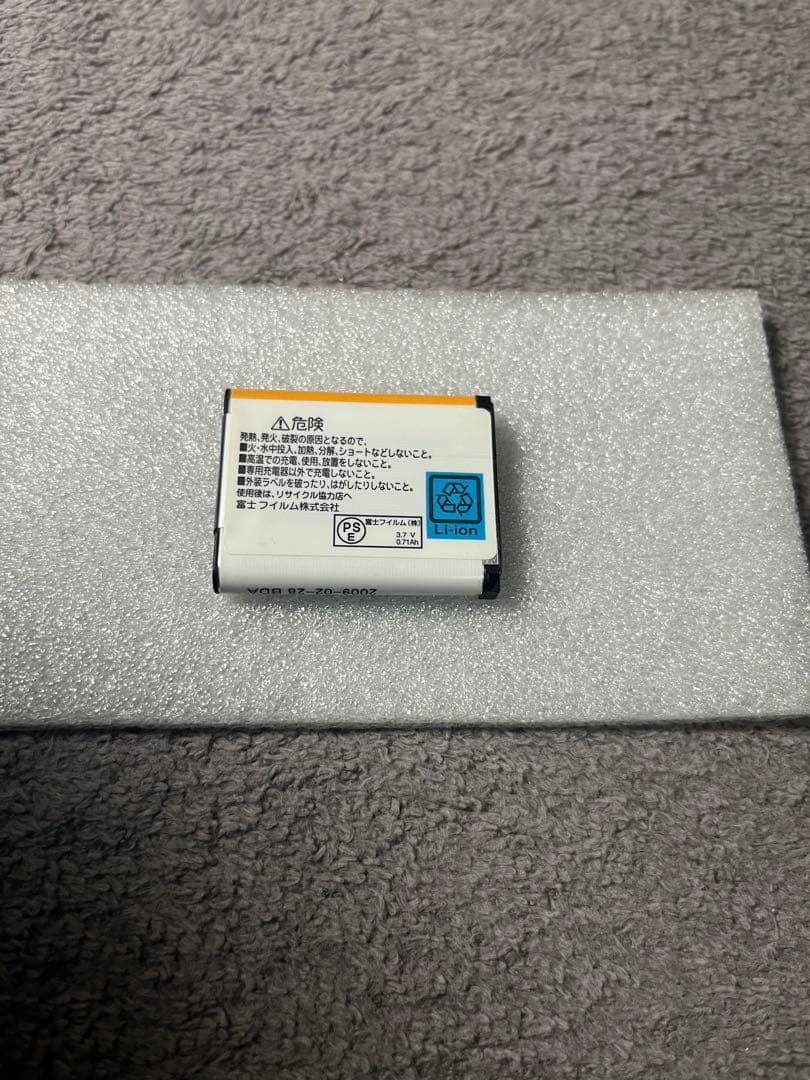 FUJIFILM FINPIX Z300 コンパクトデジタルカメラ　極美品
