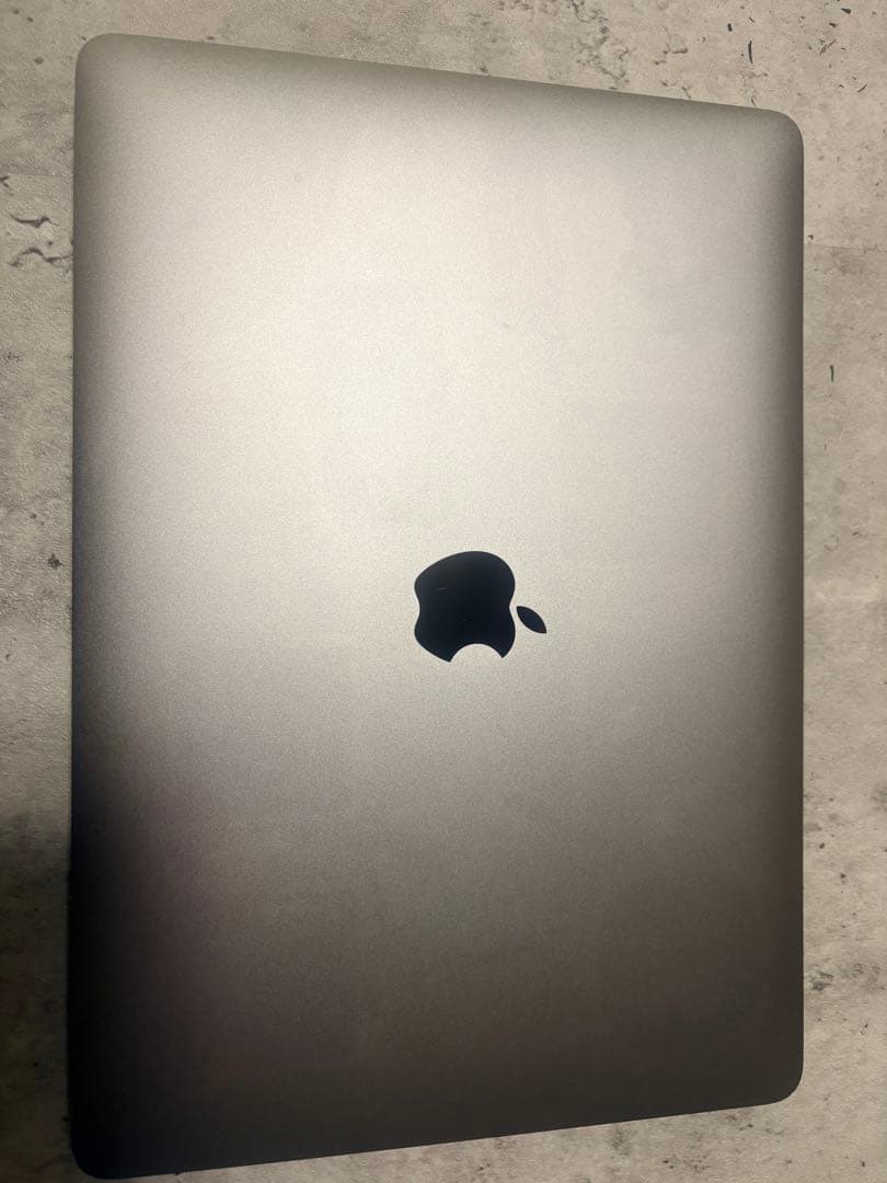 【早い者勝ち】MacBook Air M1チップ メモリ8GB 256GB
