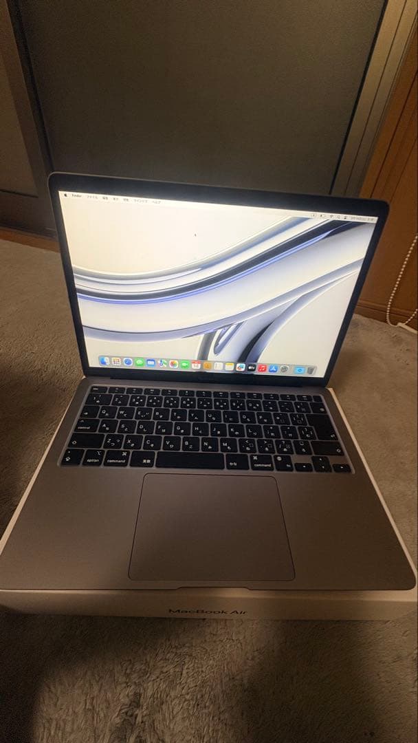 【早い者勝ち】MacBook Air M1チップ メモリ8GB 256GB