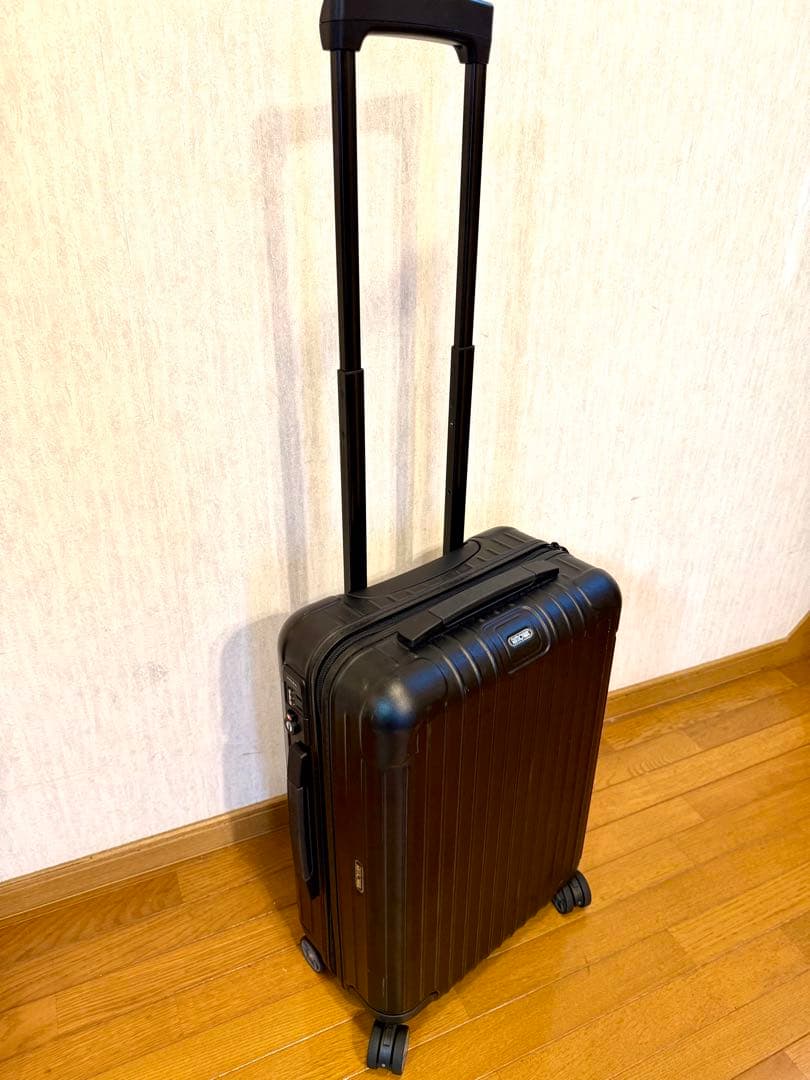 RIMOWA SALSA 32L マットブラック　美品