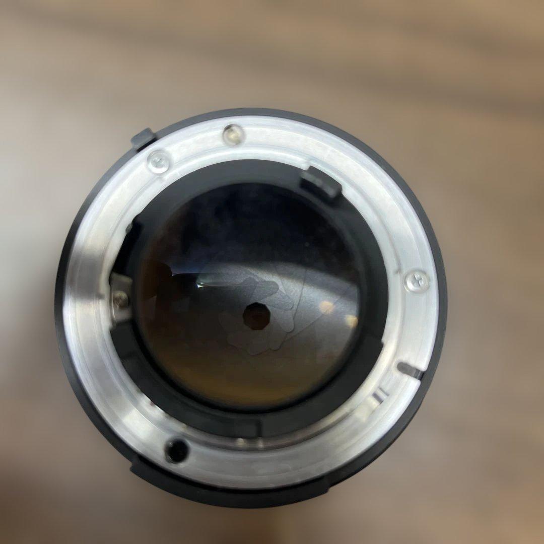 Nikon AF NIKKOR 1:1.8D 85m 識別番号T