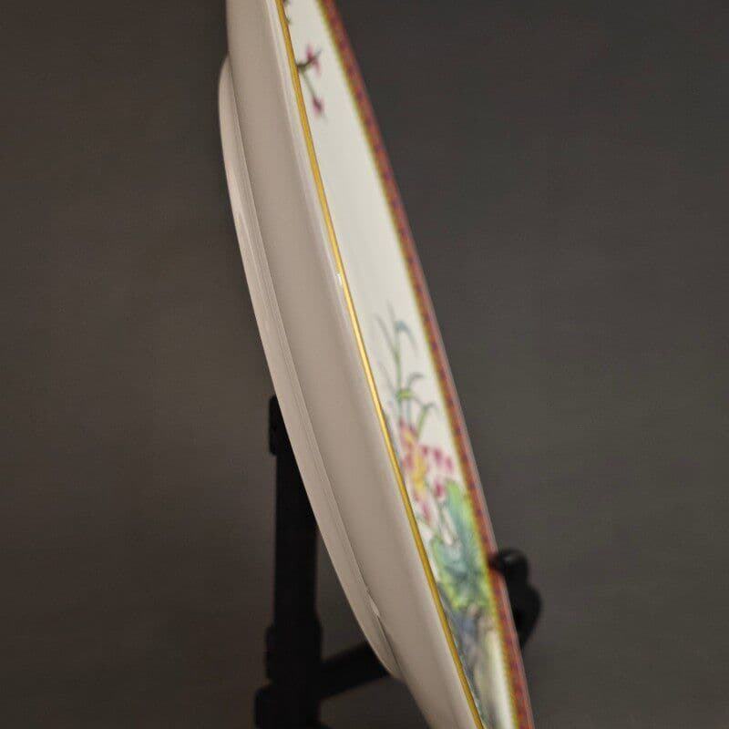 景徳鎮 蒔絵万花開窓パステル梅花図賞盤 陶磁器 装飾品 現代工芸品 美術品 置物