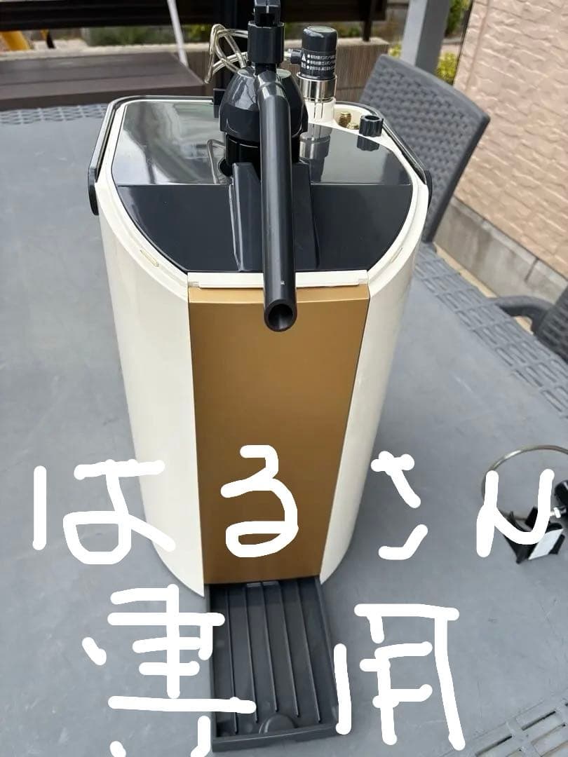 キリン一番搾り ビールサーバー ホワイト/ゴールド