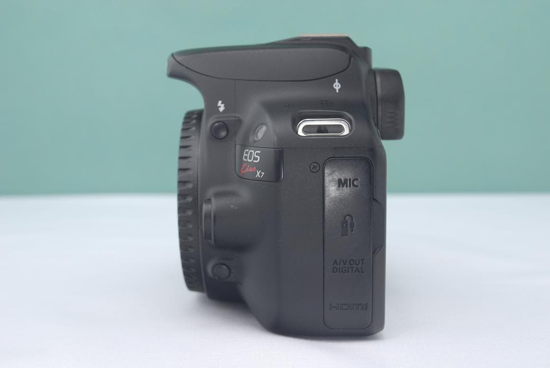 ☘️カメラデビューにおすすめ✨️Canon Kiss X7 一眼レフ 手ぶれ補正