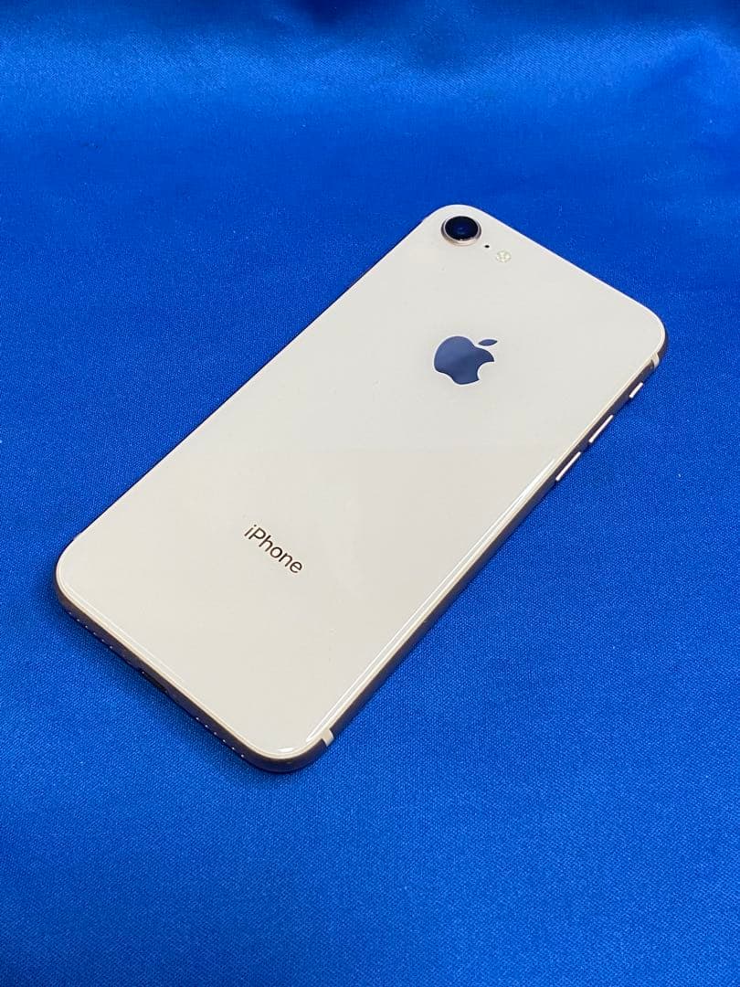 iPhone 8 Gold 64GB SIMフリー