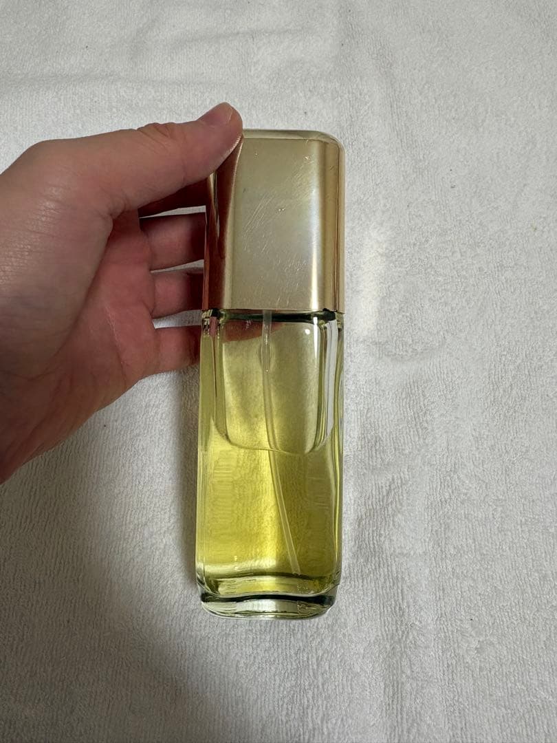 LE DE GIVENCHY NIVEAU VISIBLE 100ml 残9割