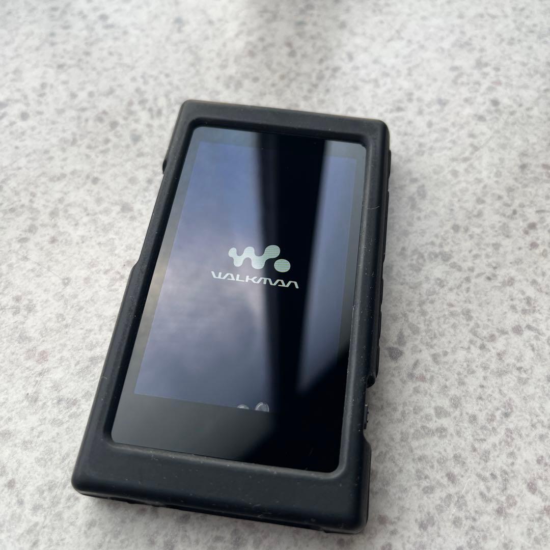 美品 SONY WALKMAN NW-A35 16GB チャコールブラック