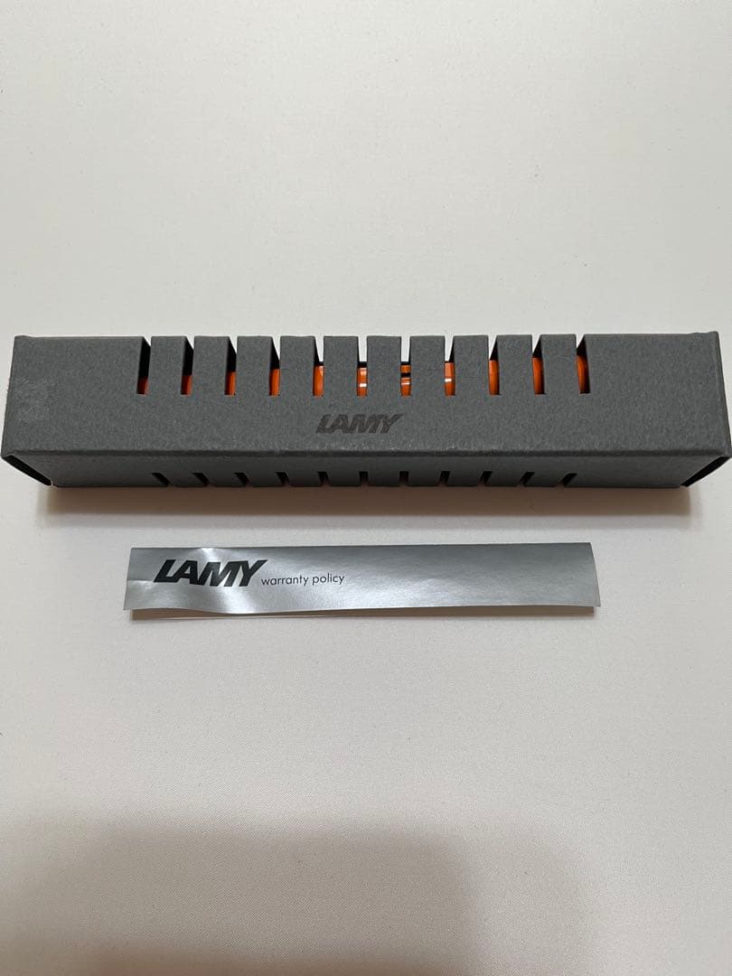 新品★2004年限定★LAMY ラミー　サファリ　オレンジ✖️レッドグリップ