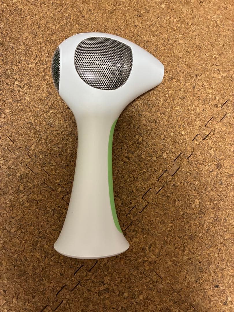 引越しに伴い3/3まで出品　トリア・パーソナルレーザー脱毛器 4X