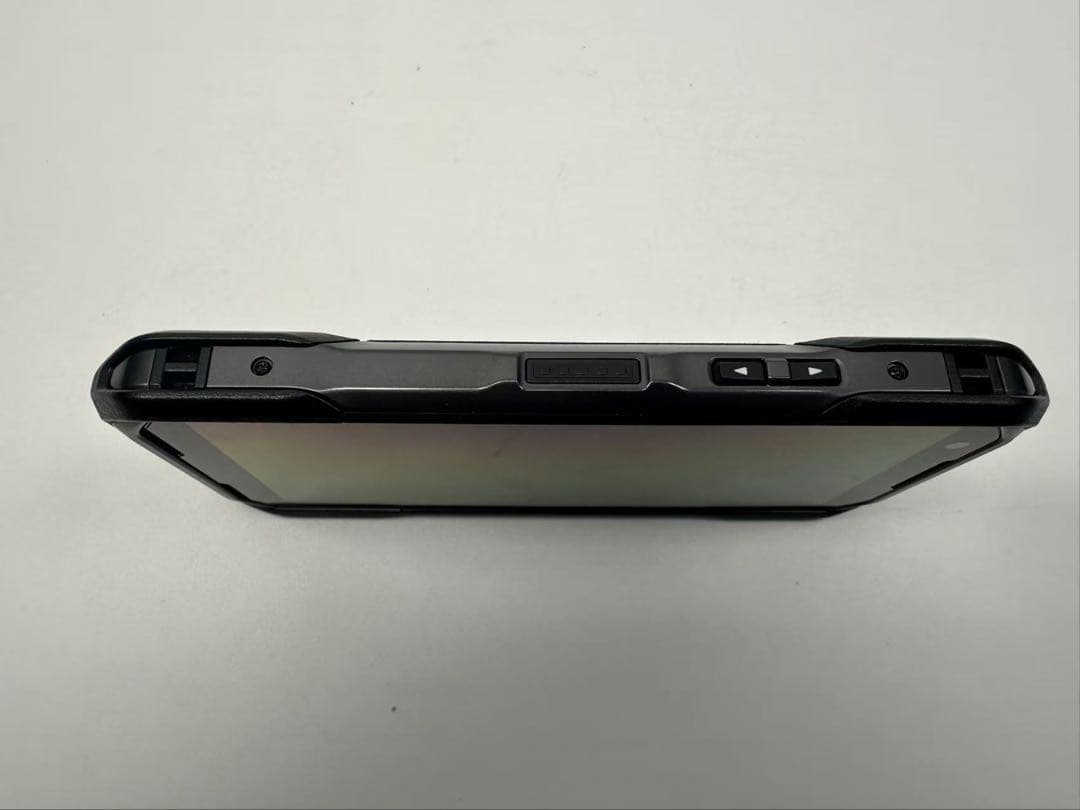 美品 京セラ TORQUE G06 KYG03 au ブラック 128GB