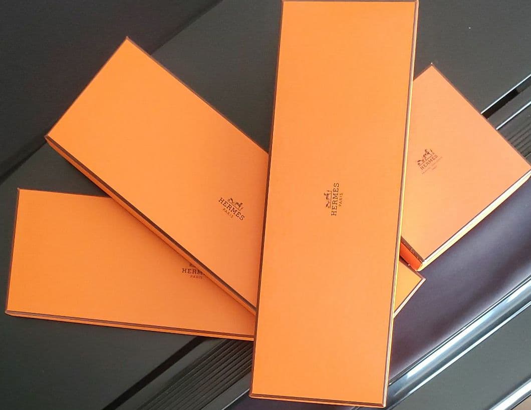 HERMES　PARIS　箱4つと手さげ袋
