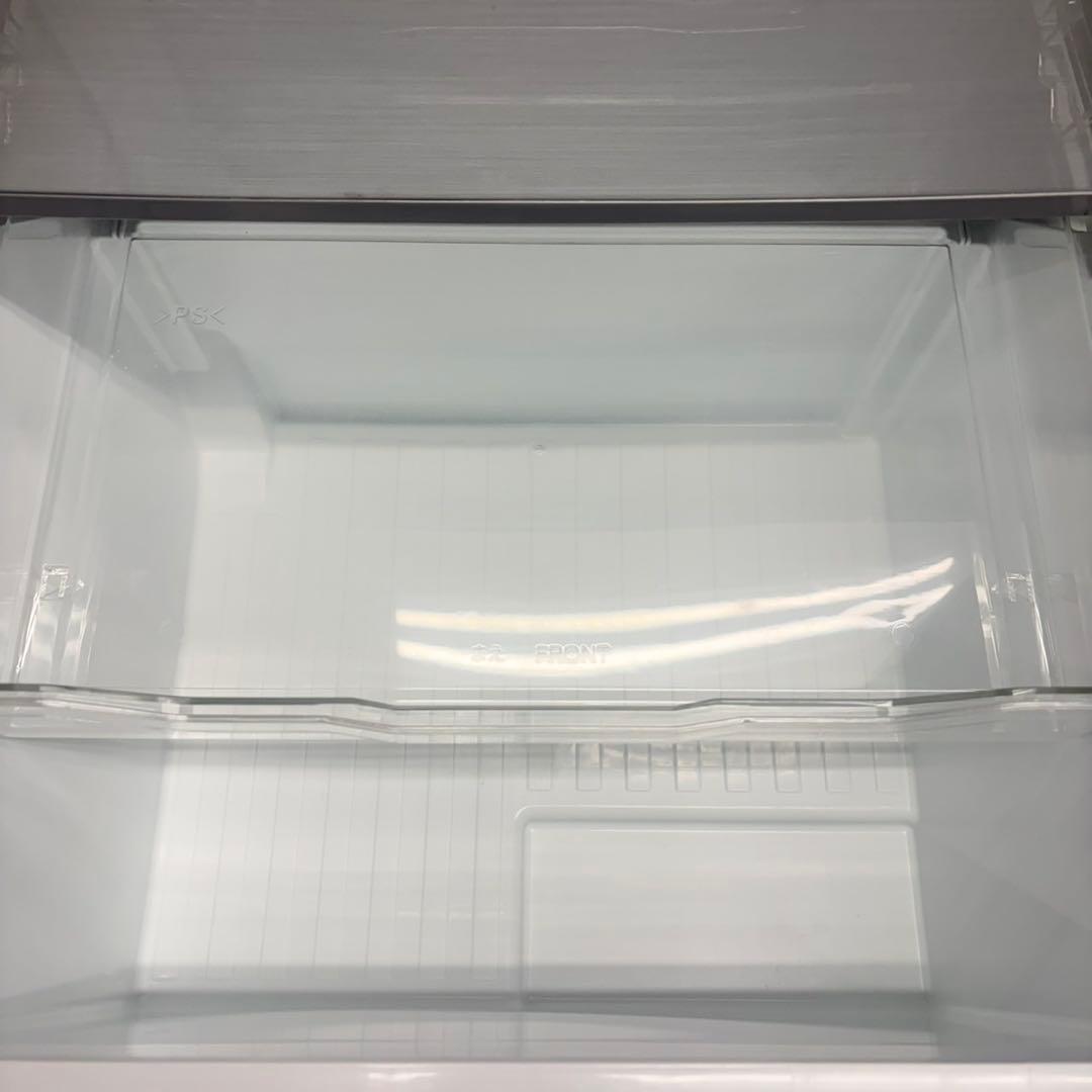 976 新品！　新古品　東芝　3ドア　冷蔵庫　330L 自動製氷付　保証込み