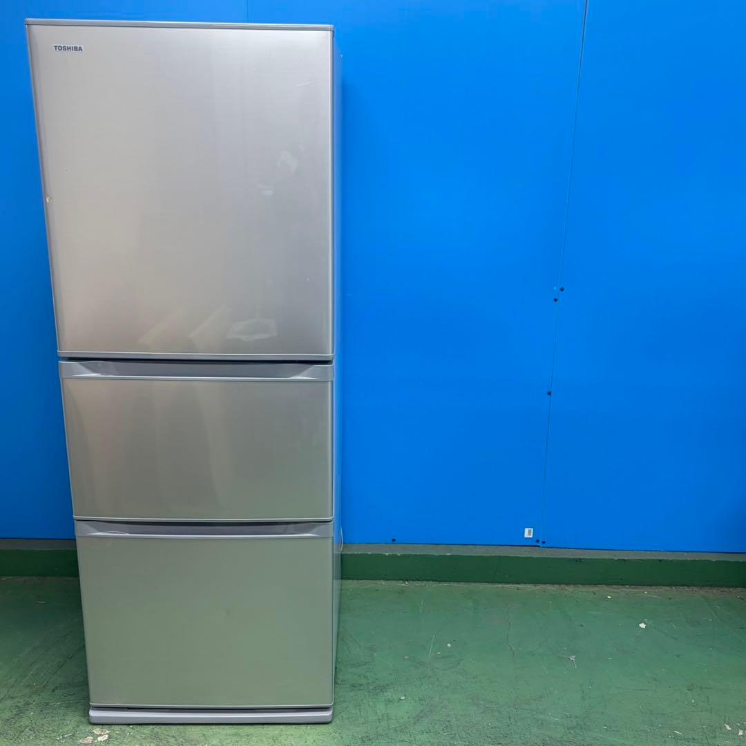 976 新品！　新古品　東芝　3ドア　冷蔵庫　330L 自動製氷付　保証込み