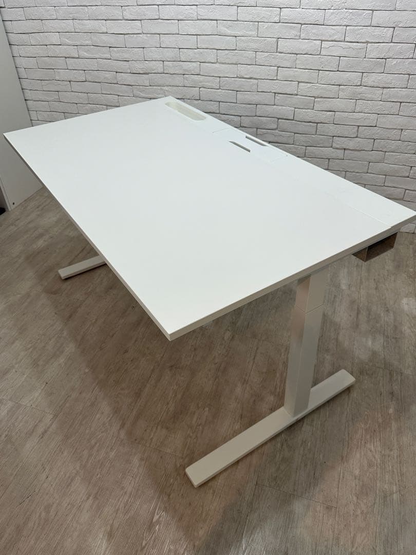 ①東京23区配送無料】ikea PC 事務所　デスク ゲーム　机　書斎　オフィス