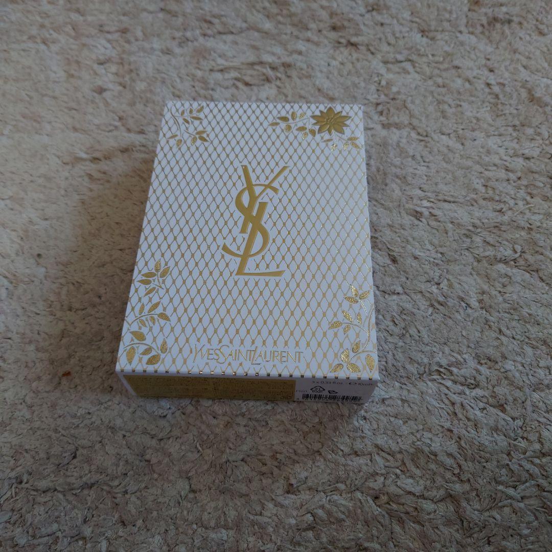 Yves Saint Laurent ミニフレグランスセット
