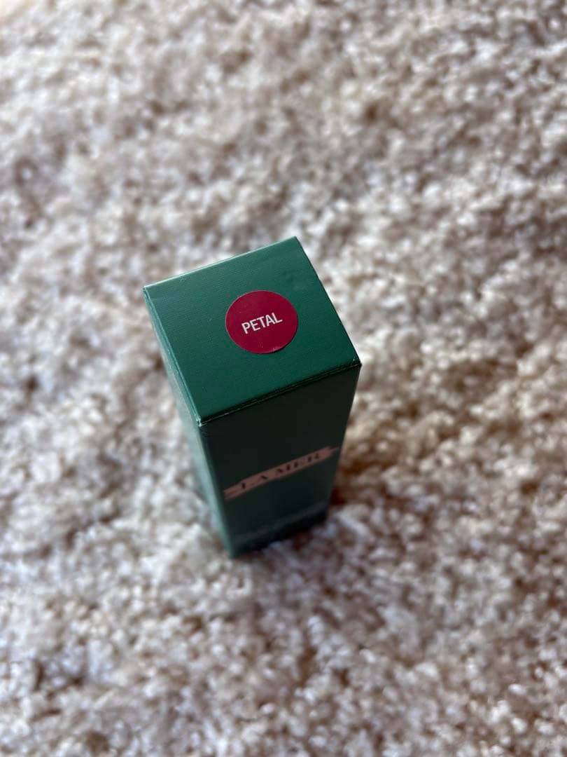 LA MER ラ・メール　ザ・リップトリートメント ペタル　新商品　完売カラー