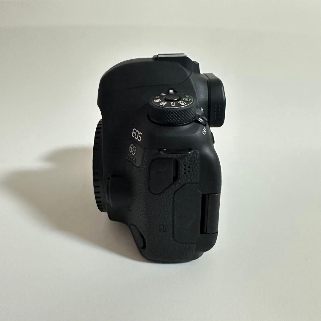 Canon EOS 6D Mark II 本体 ボディ