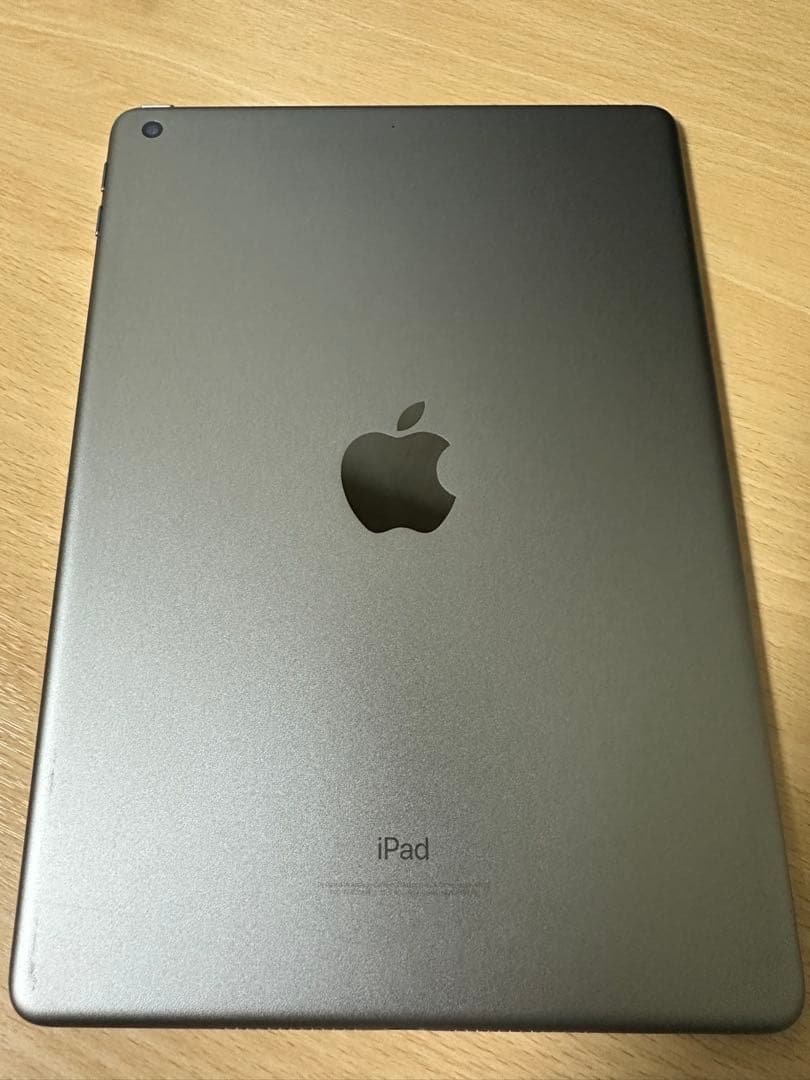 Apple iPad (第5世代) 32GB wi-fi スペースグレー