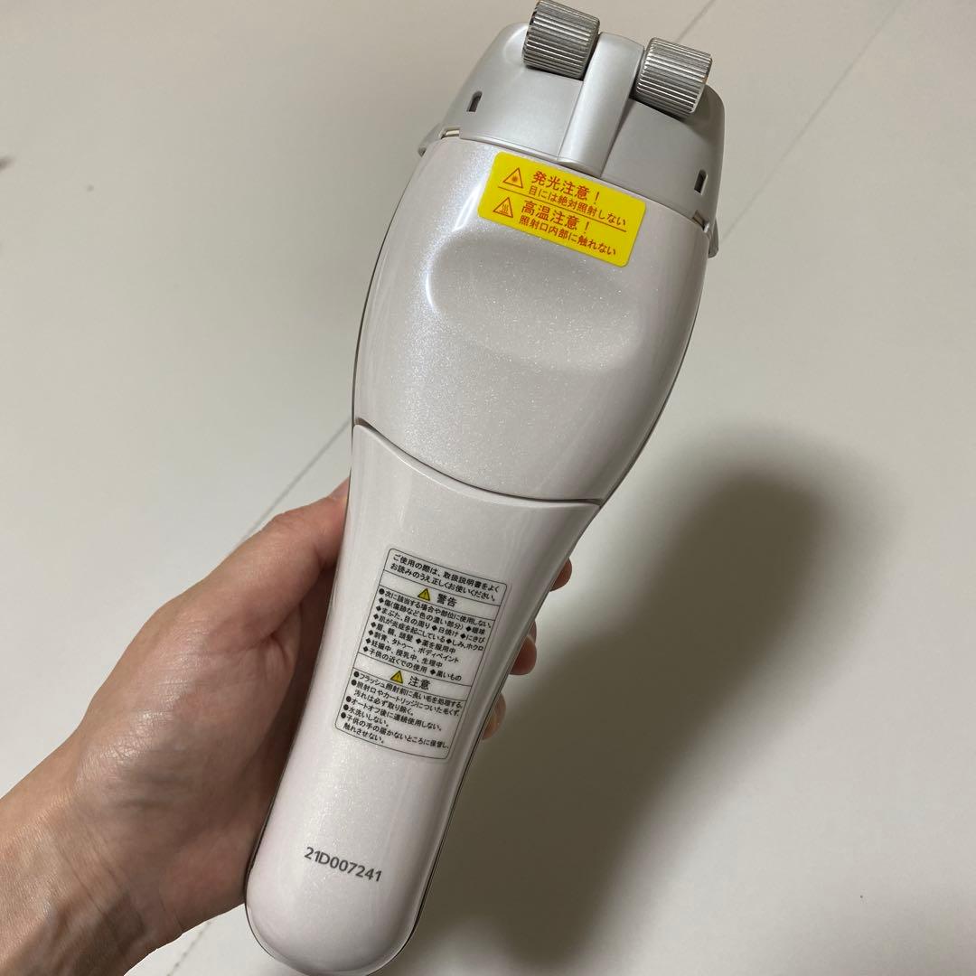YAMAN 脱毛器　レイボーテRフラッシュハイパーPLUS