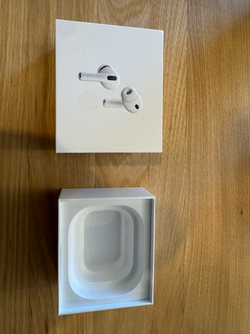 AirPods Pro2 USB-C ケース+左耳(L) 付属品あり