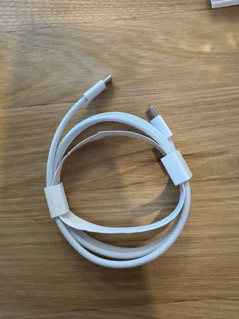 AirPods Pro2 USB-C ケース+左耳(L) 付属品あり