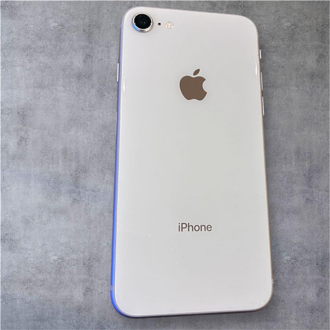 iPhone8 Apple 本体 シルバー　SIMフリー 64GB