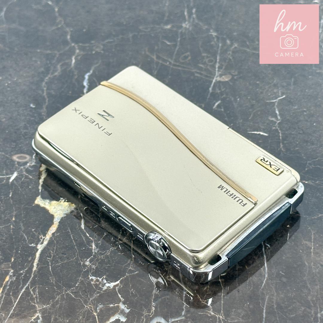 【美品】FUJIFILM FINEPIX Z800EXR ゴールド