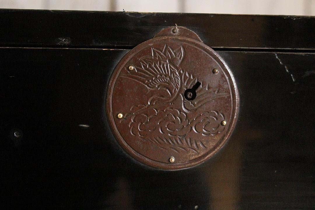 綺麗な丸金具庄内箪笥　3段　中桐　タンス　収納　古家具　古民家　時代家具