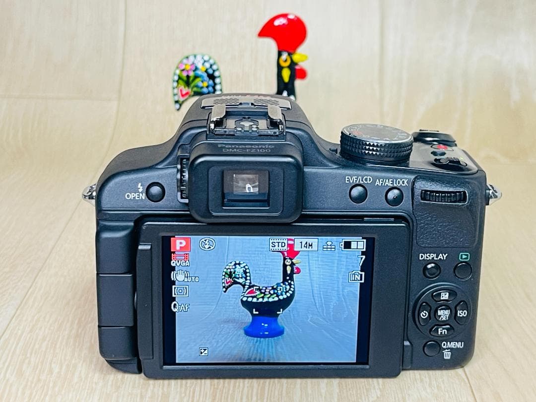 [美品] LUMIX DMC-FZ100 パナソニック ルミックス ネオ一眼レフ