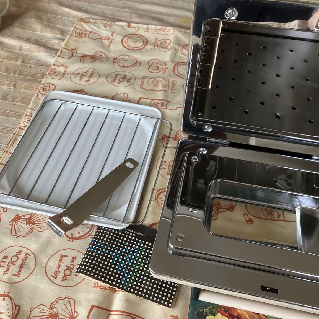 新品の美しいレトロ家電　電気オーブン