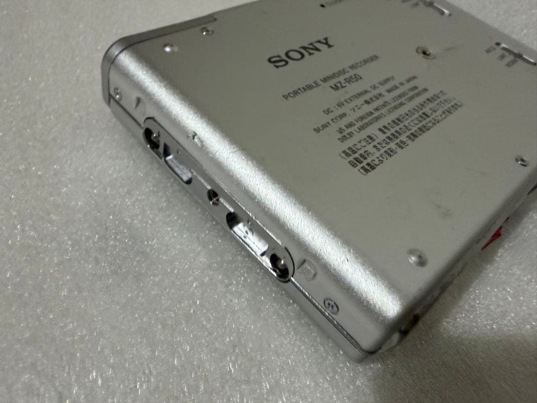[ジャンク品]ソニーSONY MZ-R50 MDウォークマン　MDレコーダー