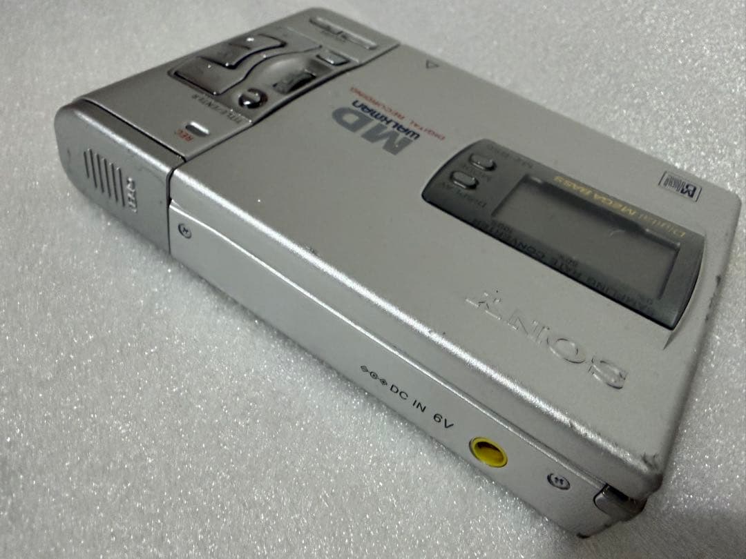 [ジャンク品]ソニーSONY MZ-R50 MDウォークマン　MDレコーダー