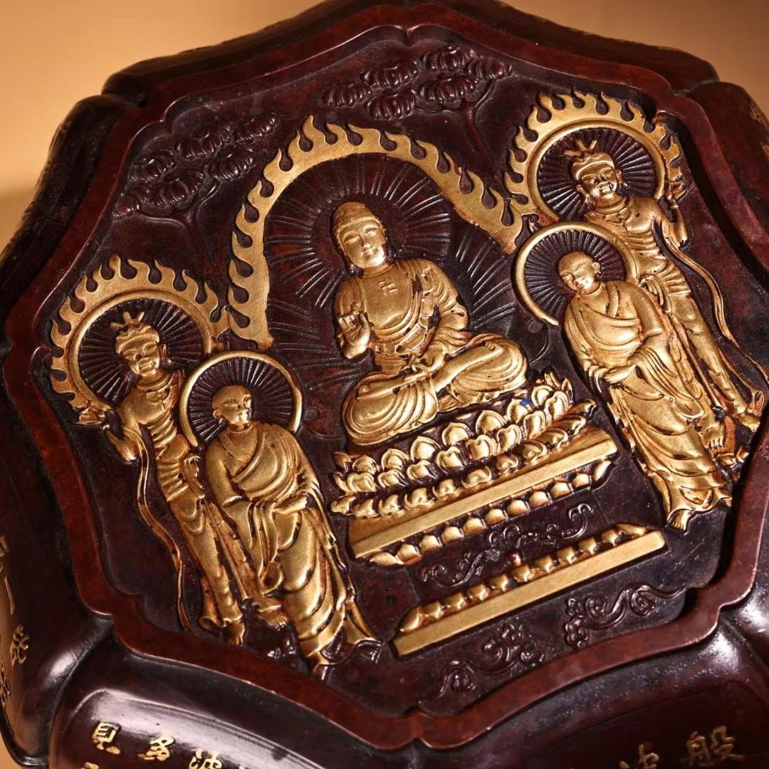 中国古美術・純銅製の高浮彫鎏金錾彫刻花仏教彫刻経文・装飾箱・果物箱・文房具・紫銅