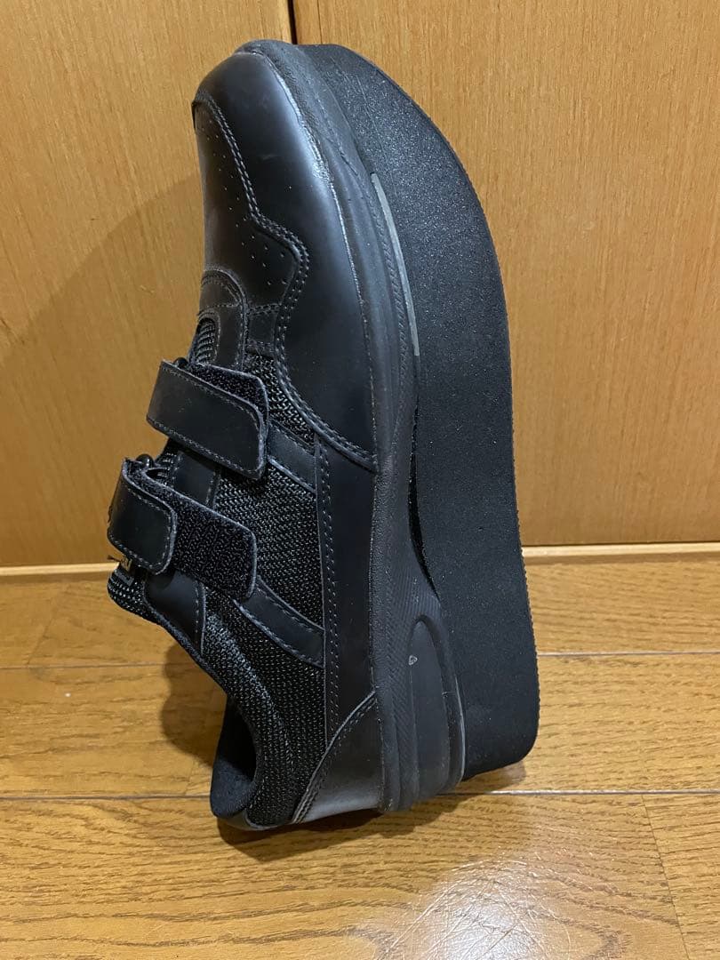 足右脚用装具