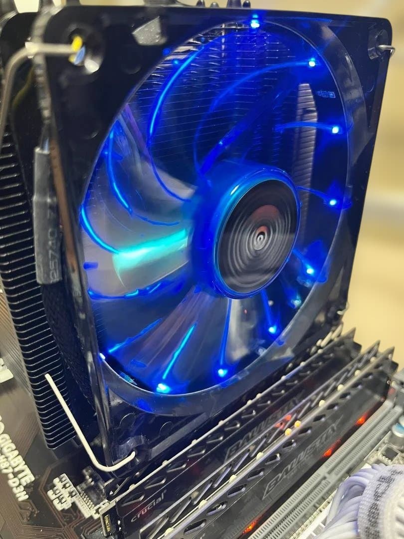 GA-H87-D3H マザー、i7-4770、8GBLEDメモリ、CPUファン