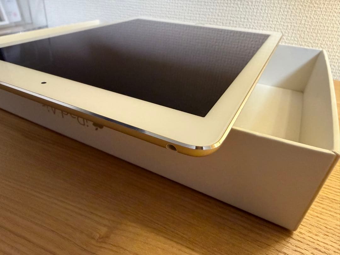 Apple iPad Air 2 ゴールド 64GB Wi-Fiモデル