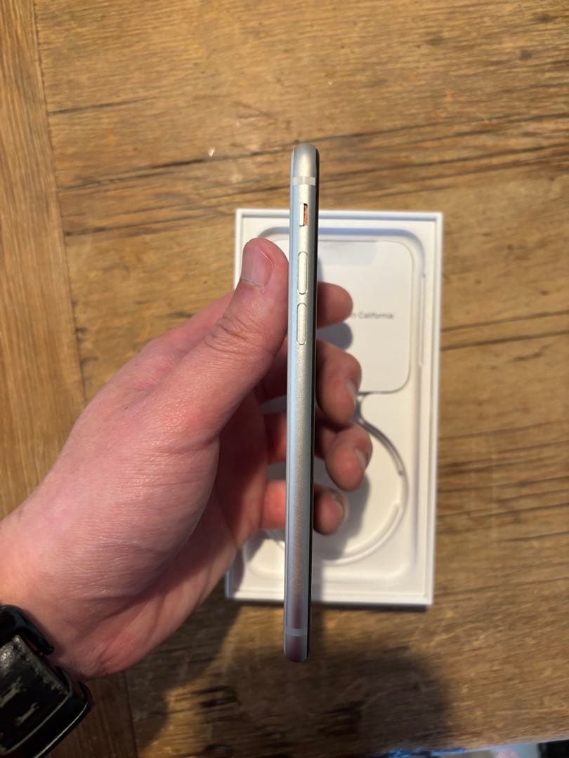 【128GB】 iPhone se3 スターライトホワイト 本体