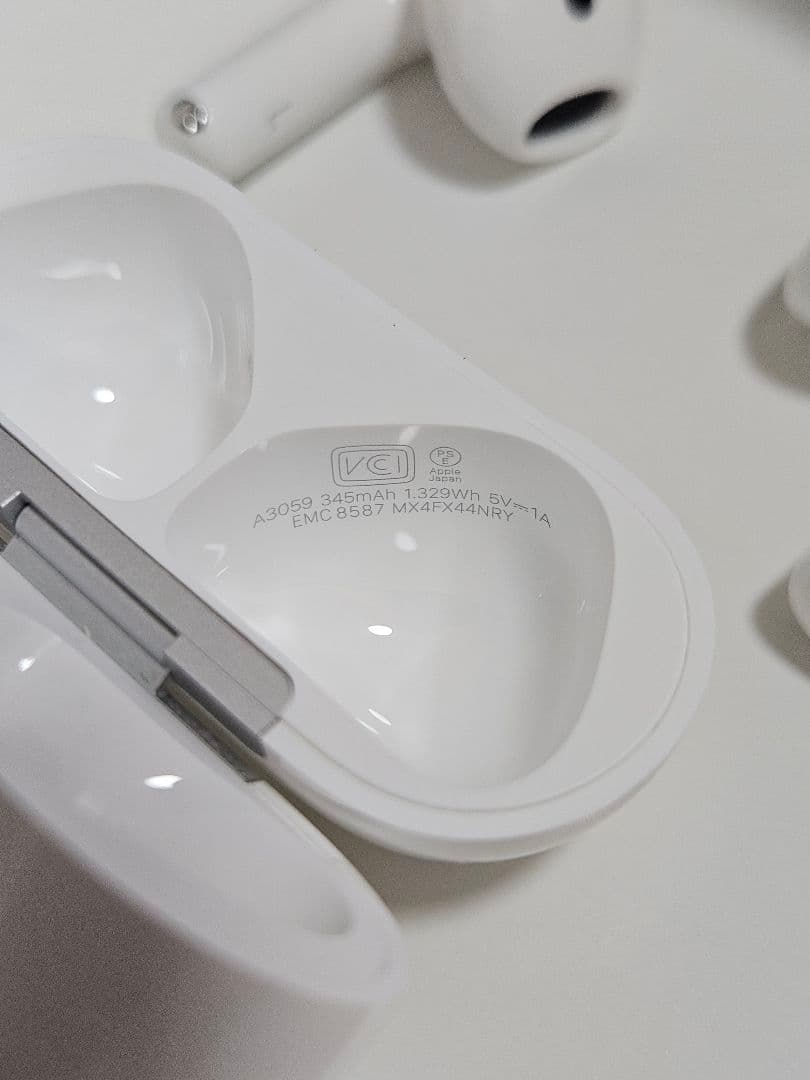 AirPods 4 ANC 日本版 箱・付属品完備 保証あり 動作良好