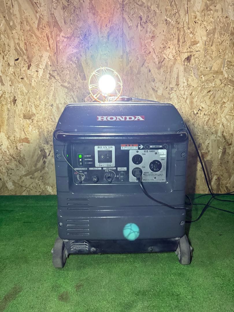 HONDA ホンダ インバーター発電機 EU28iS ガソリンエンジン発電機