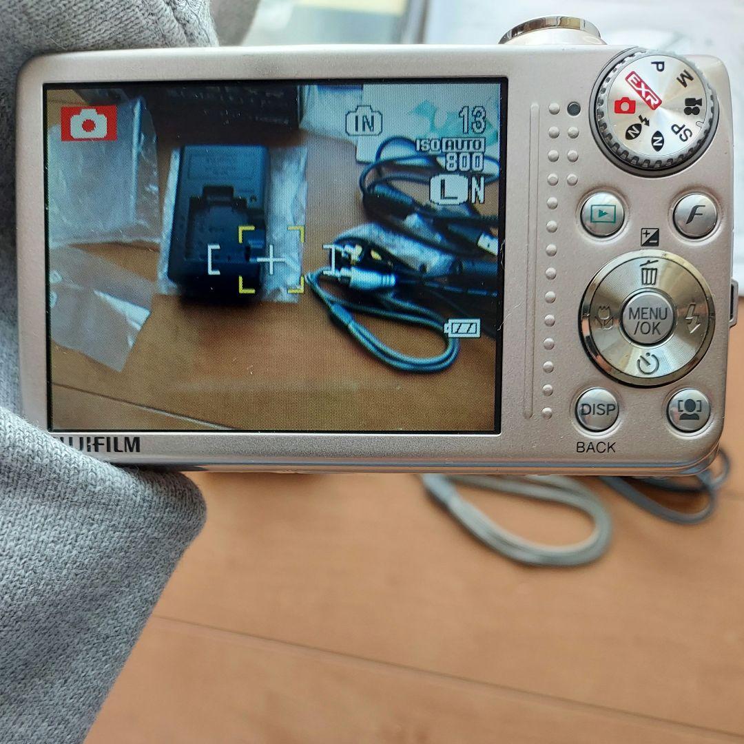 【動作品】FUJIFILM FINEPIX F80EXR シルバー